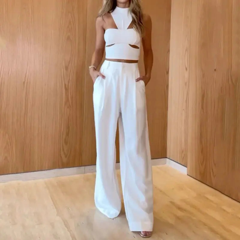 Set with Halter Top and Wide Pants